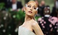 Ariana Grande Leaves Fans Devastated By Recent Tour Update