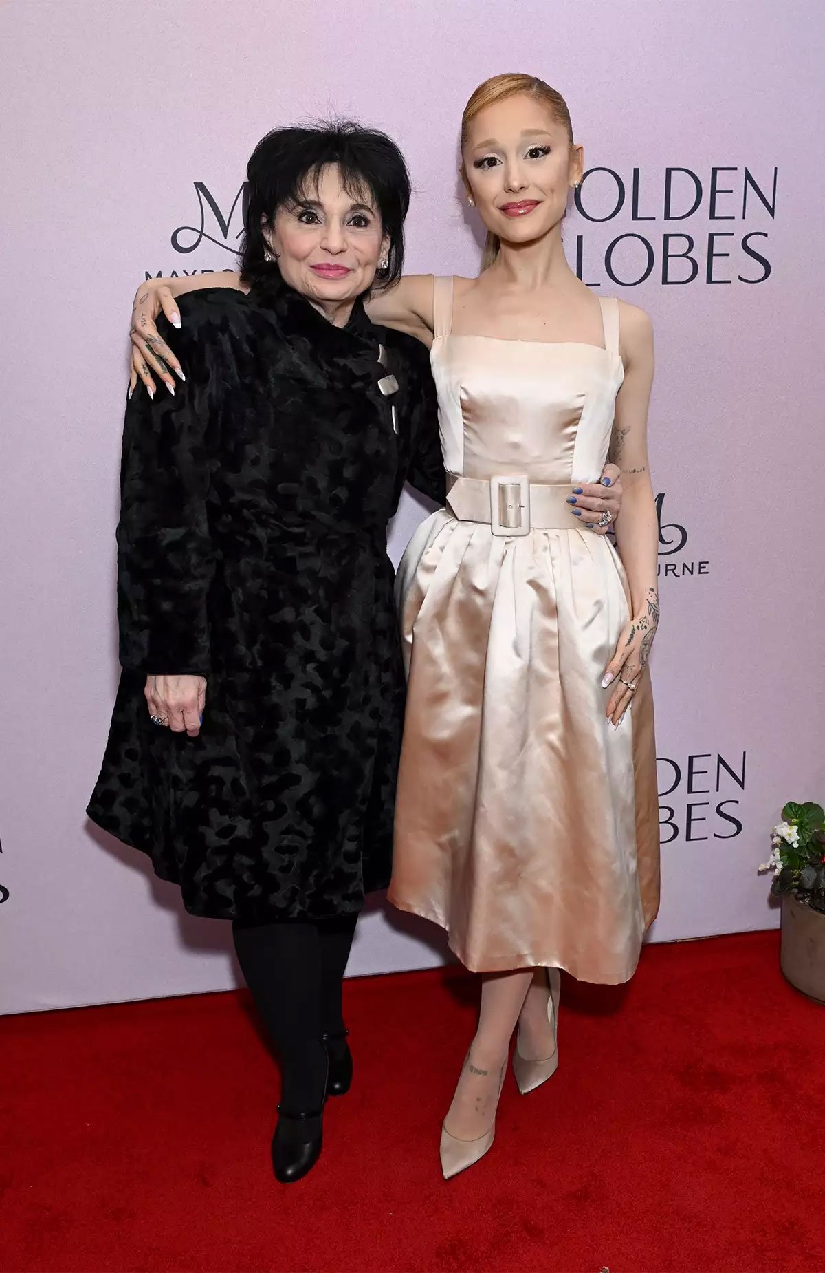 Ariana Grande poses with her mother Joan at the official Golden Globe nomination celebration