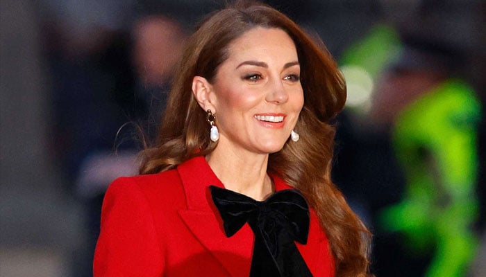 Kate Middleton would call Prince Harry to send special holiday greetings