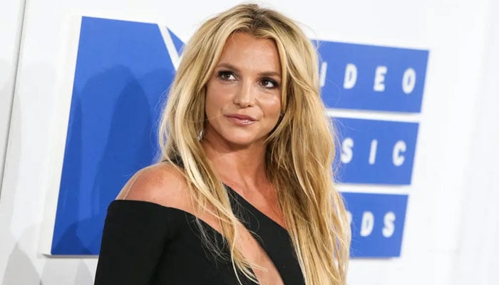 Britney Spears on the brink of bankruptcy, claim managers