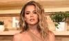 Khloe Kardashian concerns fan with alarming detail in Christmas photo