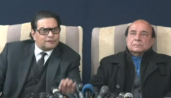 Pakistan Tehreek-e-Insaf (PTI) leaders Salman Akram Raja (left) and Latif Khosa addressing a press conference on Saturday, December 21, 2024. — Screengrab via Geo News