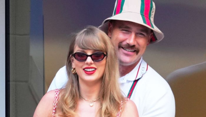 Taylor Swift shows up to support Travis Kelce on Christmas Day?