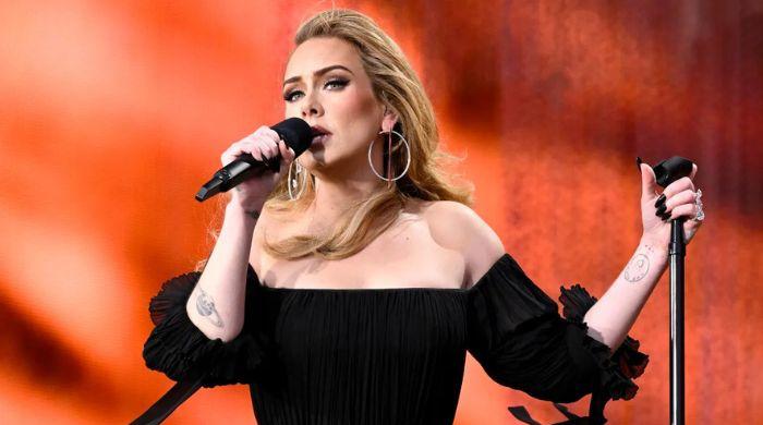 Adele breaks down in viral clip throughout her live performance