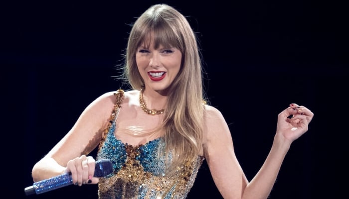 Taylor Swift seemingly set to make a shift in her career