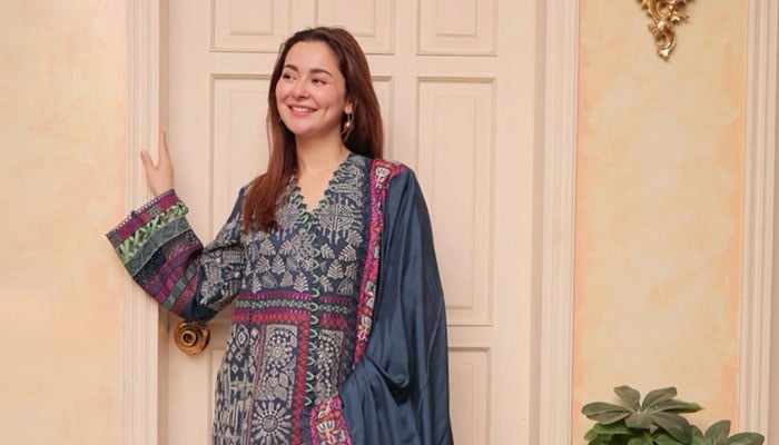 Hania Aamir gestures for a photograph. — Instagram@haniaheheofficial