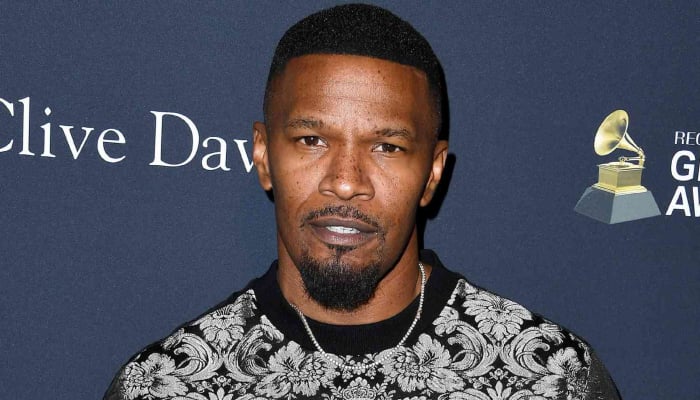 Jamie Foxx decides to sue the person who injured him at restaurant