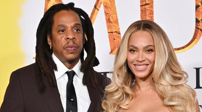 Jay-Z affords lowkey help for Beyoncé throughout halftime efficiency amid rape lawsuit