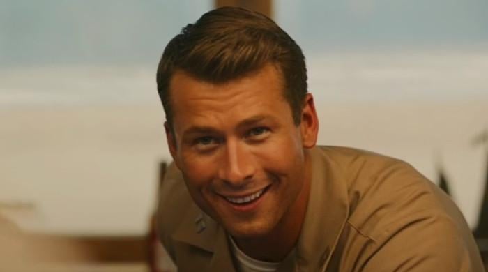 Glen Powell undergoes prosthetic transformation for brand new present ‘Chad Powers’