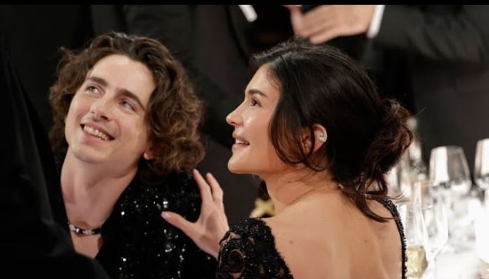 Kylie Jenner, Timothée Chalamets secret exposed in cryptic tweet