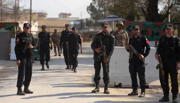 اوپن اے آئی نے عوامی فائدے کے کارپوریشن کے قیام اور سرمایہ کاری حاصل کرنے کے لیے دوبارہ تشکیل نو کے منصوبے کا اعلان کیا ہے۔