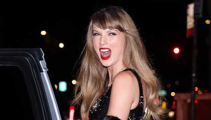 Taylor Swift never-seen-before pictures released