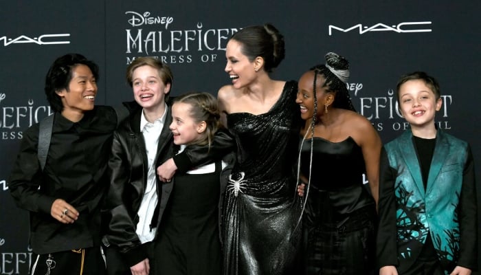 Angelina Jolie celebrates family, motherhood in Palm Springs Film Awards