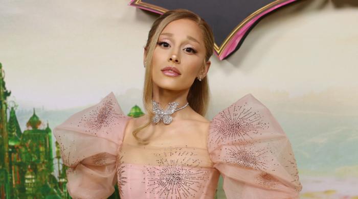 Ariana Grande pays ‘Wicked’ tribute to Glinda with costume at Golden Globes