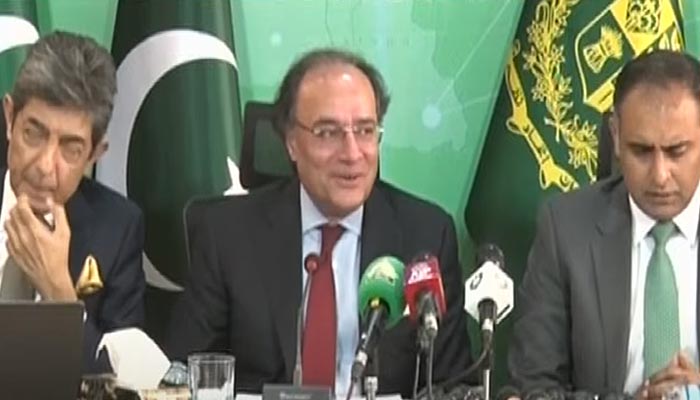 Finance Minister Muhammad Aurangzeb speaking during a press conference in Islamabad on Tuesday, January 7, 2025. — YouTube screengrab/Geo News