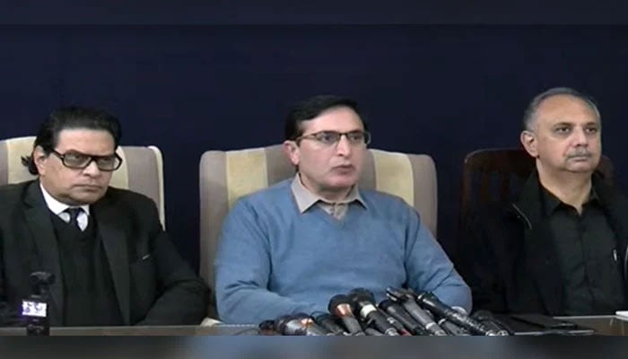 (From left to right) PTI Secretary General Salman Akram Raja, Chairman, Barrister Gohar Ali Khan and  Leader of the Opposition in the National Assembly Omar Ayub address a joint press conference on January 7, 2024. — Geo News/screengrab