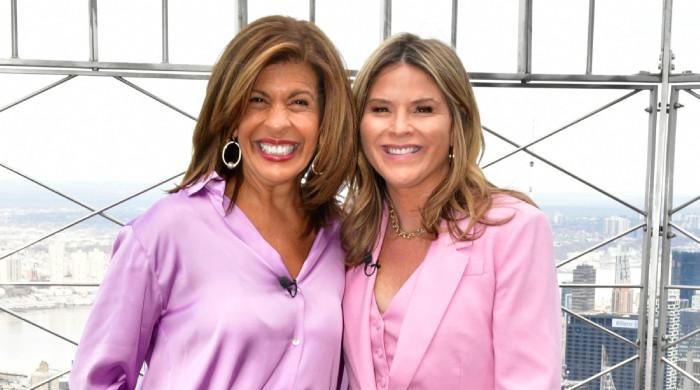 Hoda Kotb reacts to Jenna Bush Hager throwing her Christmas present