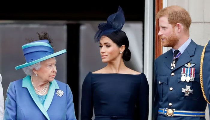 Queen Elizabeth ‘died furious at Harry, Meghan’ for stealing precious item