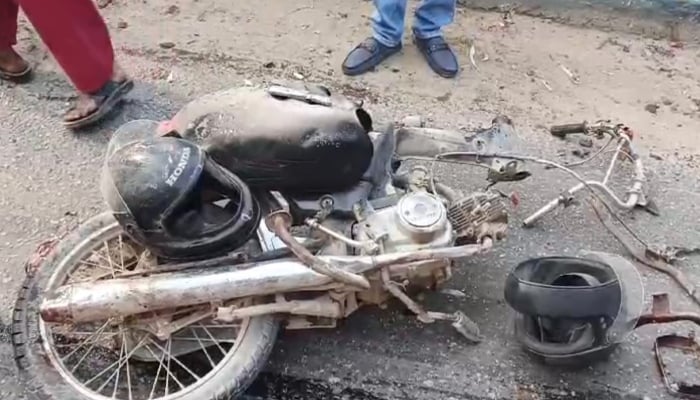 One of the bikes involved in the road accident in Karachi on January 10, 2025. — Screengrab/ Reporter