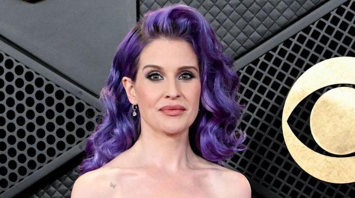 Kelly Osbourne calls out stars utilizing LA fires for PR