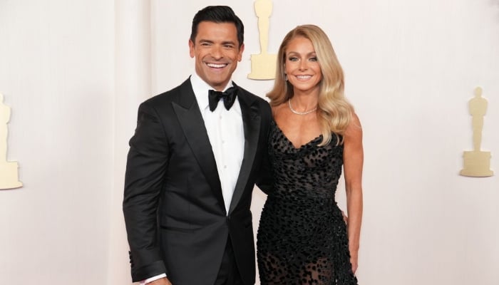 Kelly Ripa reveals the person responsible for her marriage to Mark Consuelos