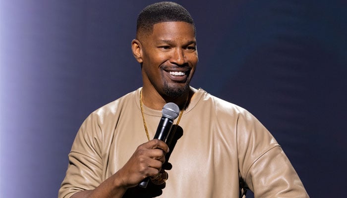 Jamie Foxx having a great time amid breakup with Alyce Huckstepp