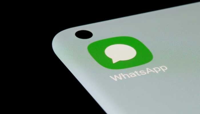 WhatsApp releases fix for bug in chat bar, emoji keyboard