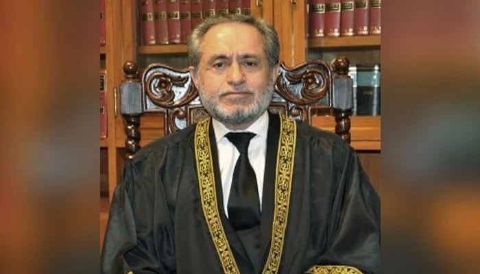 Supreme Court Justice Jamal Khan Mandokhail. — SC Website/File