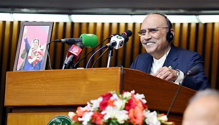 President Asif Ali Zardari addresses the joint session of parliament at the beginning of the second parliamentary year, at Parliament House, on March 10, 2025. — PID